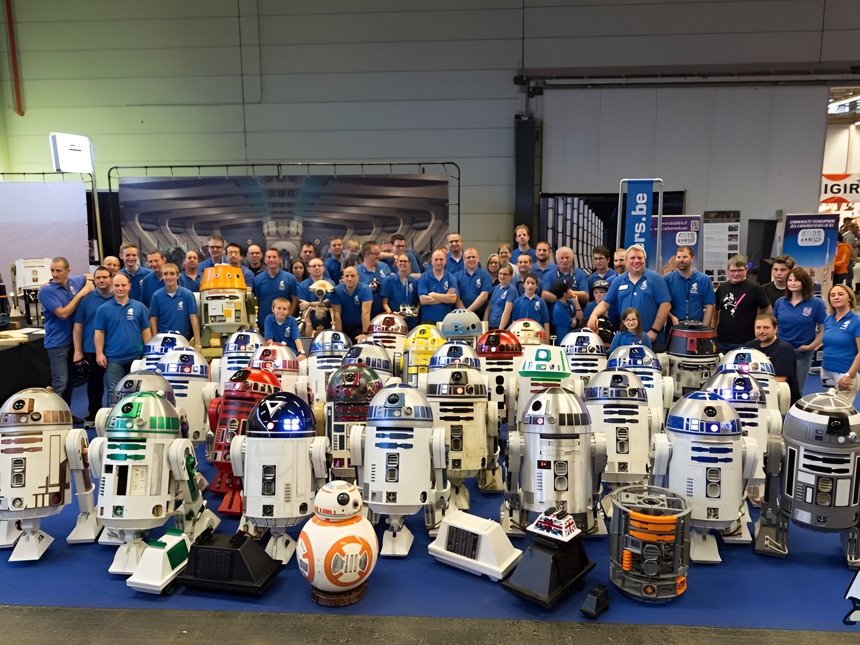 R2 Builders groepsfoto